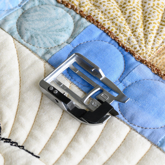 Ditch quilting foot